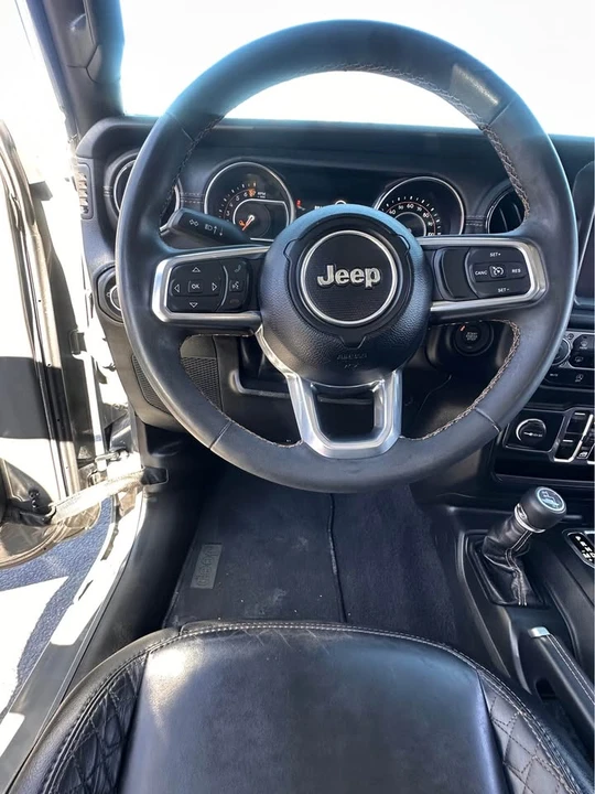2023 Jeep JT Gladiator - Image 12 of 20