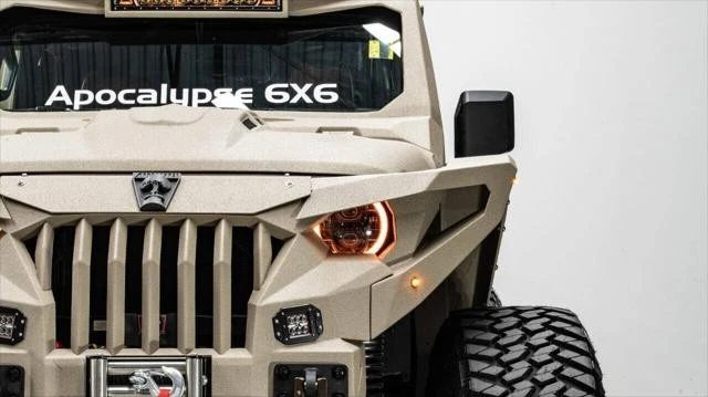 2023 Jeep JT Gladiator - Image 15 of 31