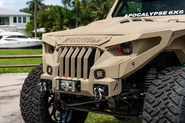 2023 Jeep JT Gladiator - Image 20 of 31