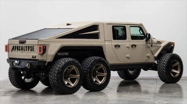 2023 Jeep - Image 7 of 31