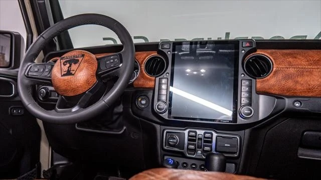2023 Jeep JT Gladiator - Image 15 of 31