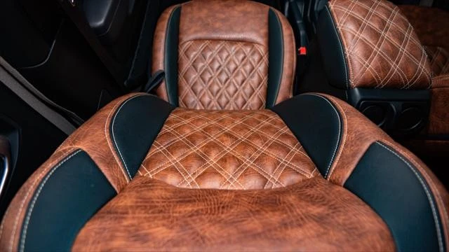 2023 Jeep JT Gladiator - Image 19 of 31