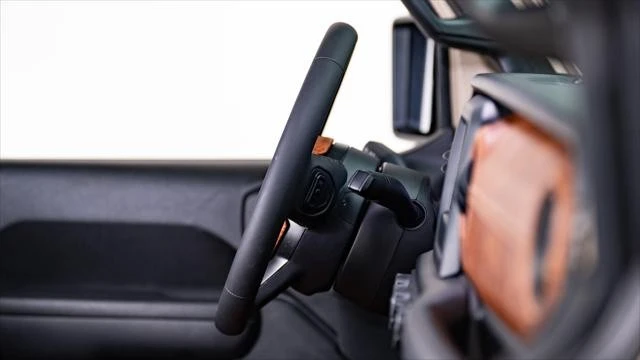 2023 Jeep JT Gladiator - Image 24 of 31
