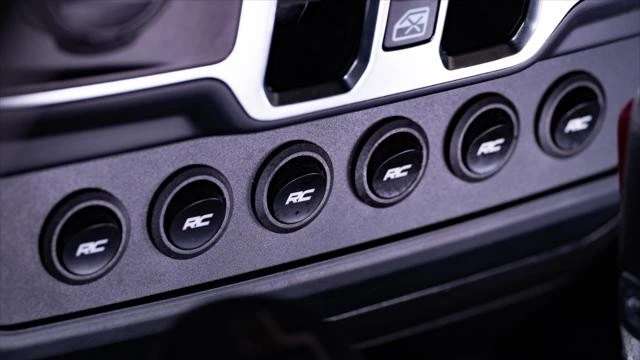 2023 Jeep JT Gladiator - Image 30 of 31