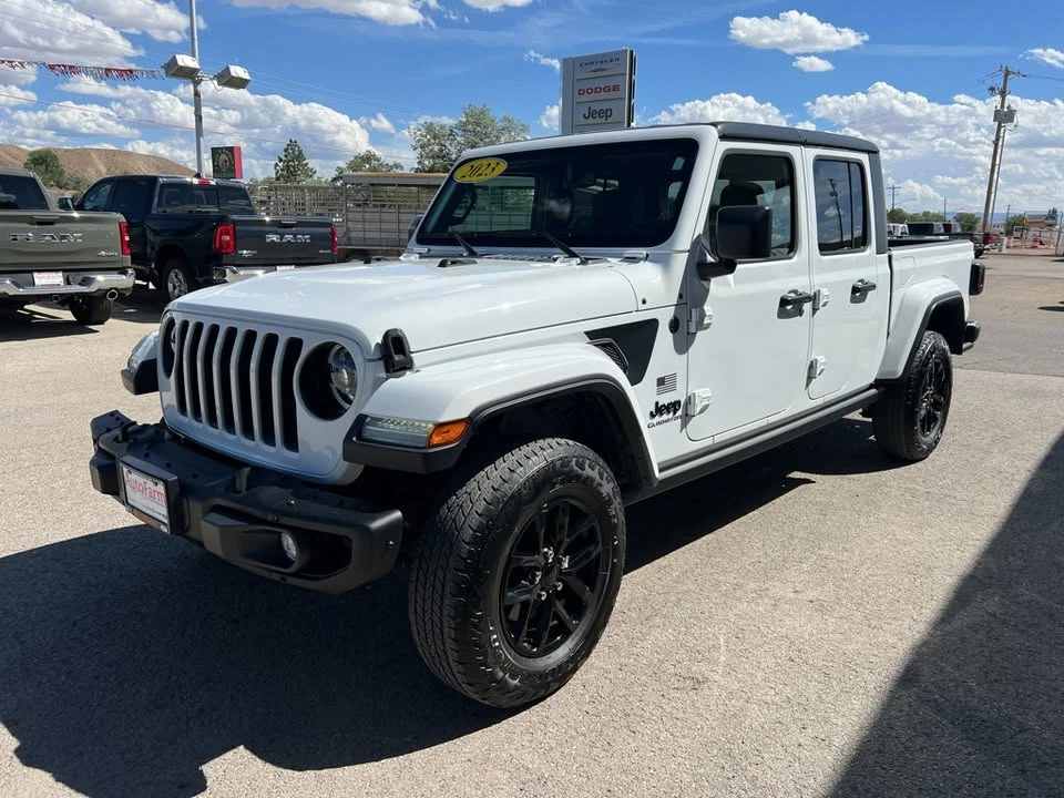 2023 Jeep JT Gladiator - Image 3 of 20