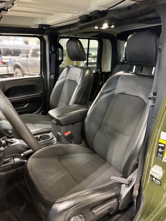 2023 Jeep JT Gladiator - Image 9 of 17