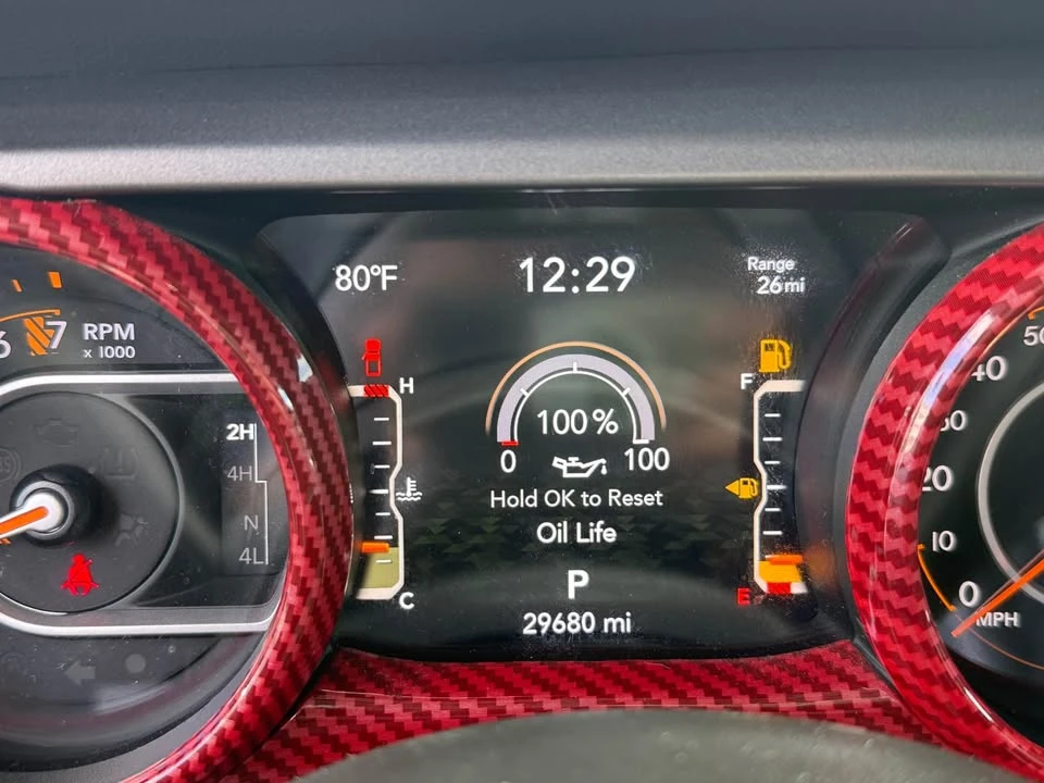 2023 Jeep JT Gladiator - Image 11 of 12