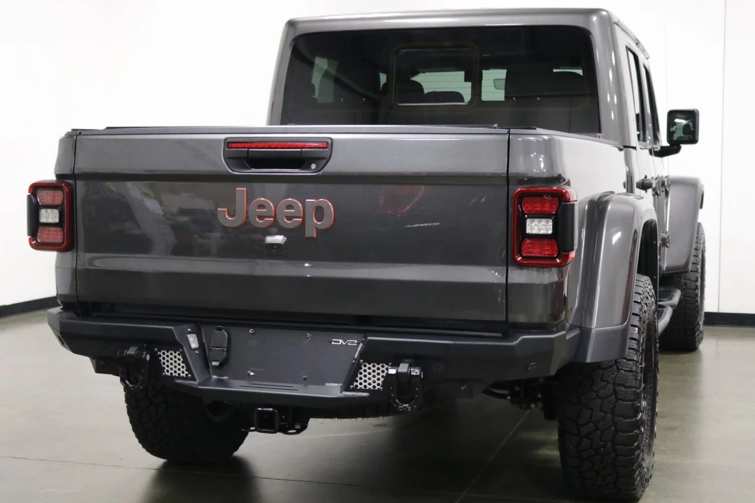 2023 Jeep JT Gladiator - Image 11 of 12