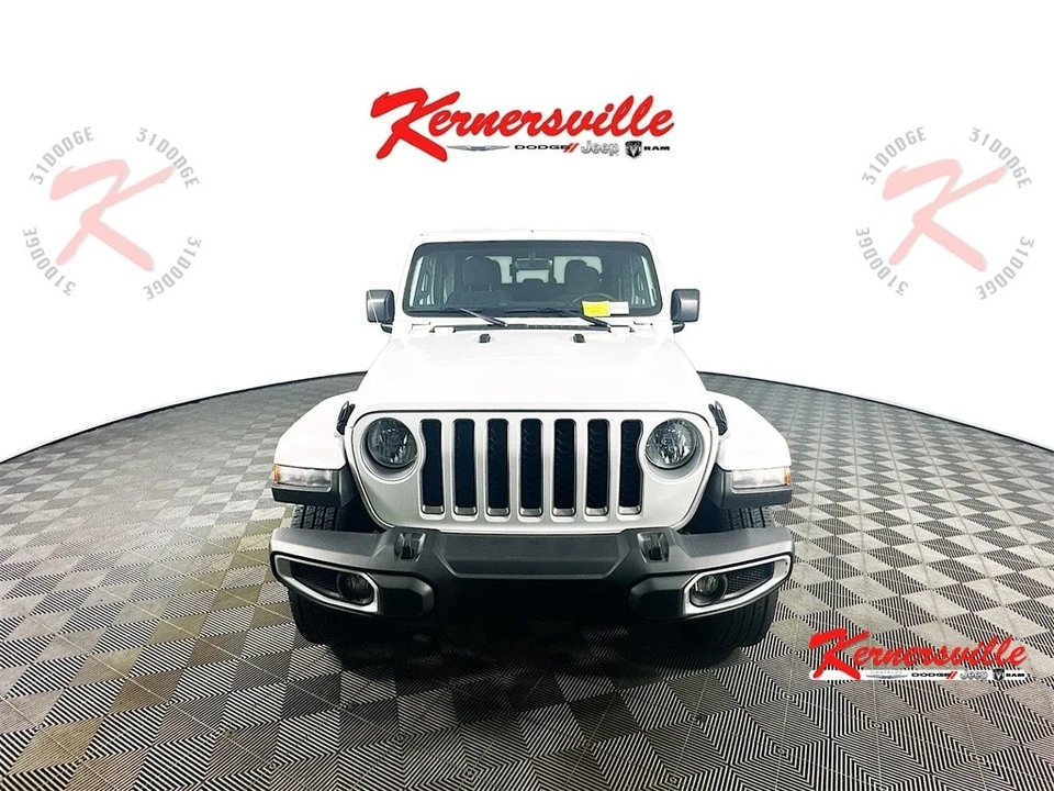 2023 Jeep JT Gladiator - Image 2 of 21