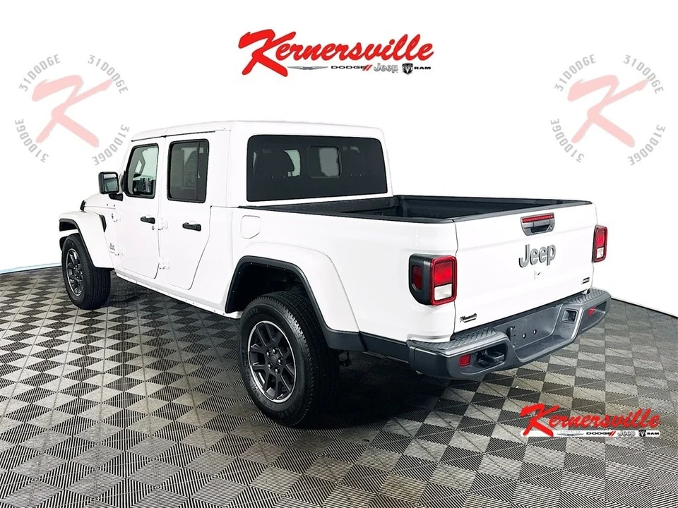 2023 Jeep JT Gladiator - Image 5 of 21