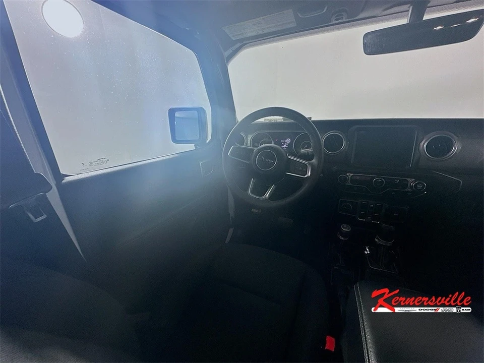 2023 Jeep JT Gladiator - Image 10 of 21