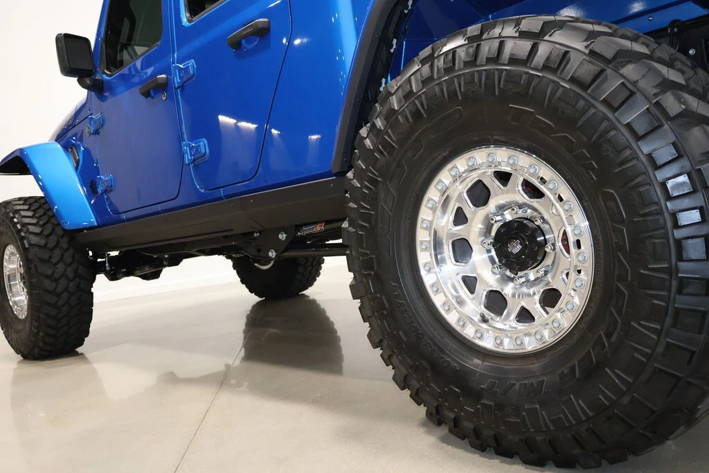 2023 Jeep JT Gladiator - Image 11 of 21
