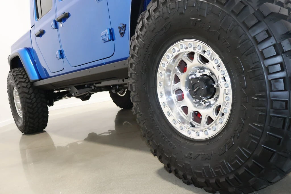 2023 Jeep JT Gladiator - Image 16 of 21