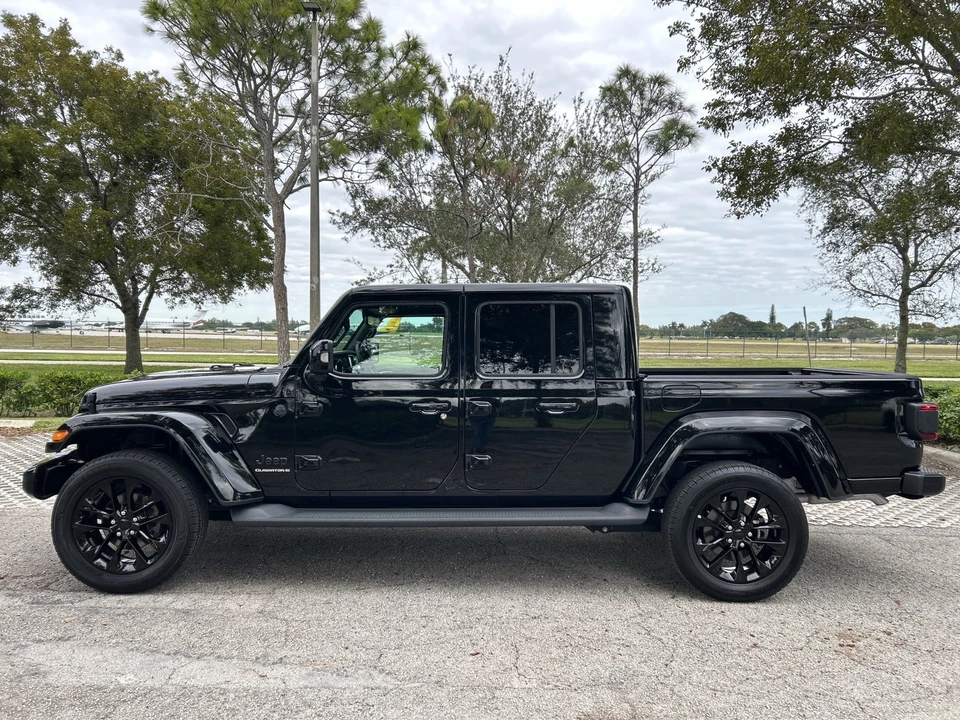 2023 Jeep JT Gladiator - Image 6 of 21