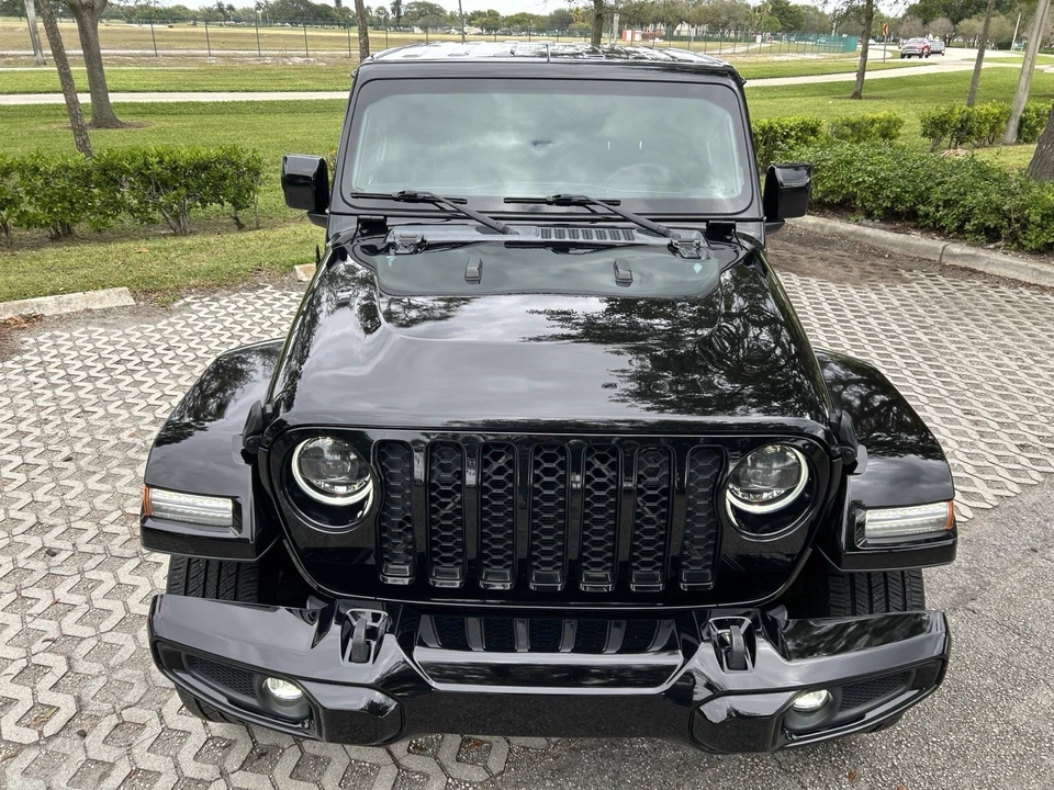 2023 Jeep JT Gladiator - Image 14 of 31