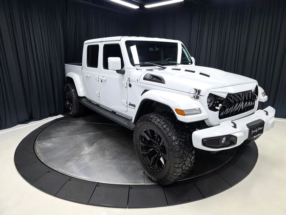 2023 Jeep JT Gladiator - Image 13 of 31
