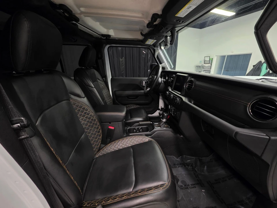 2023 Jeep JT Gladiator - Image 29 of 31