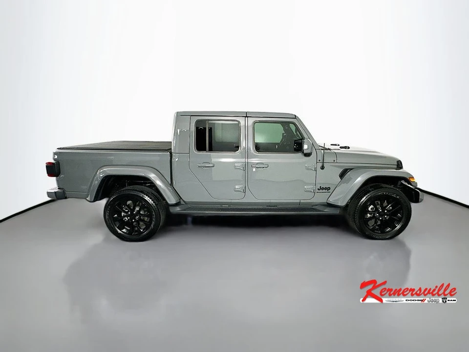 2023 Jeep - Image 8 of 24