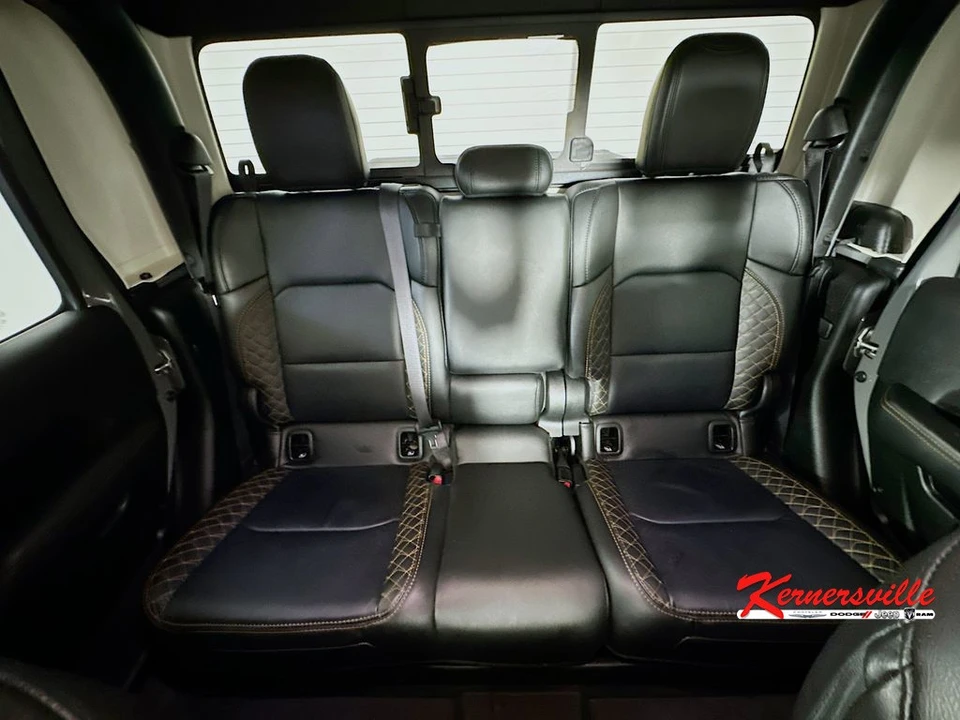 2023 Jeep - Image 13 of 24