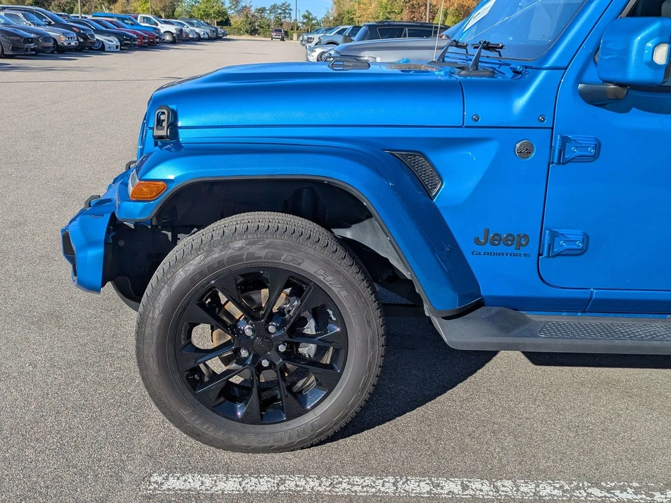 2023 Jeep JT Gladiator - Image 11 of 12