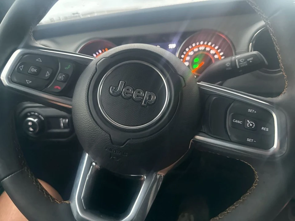 2023 Jeep JT Gladiator - Image 4 of 7