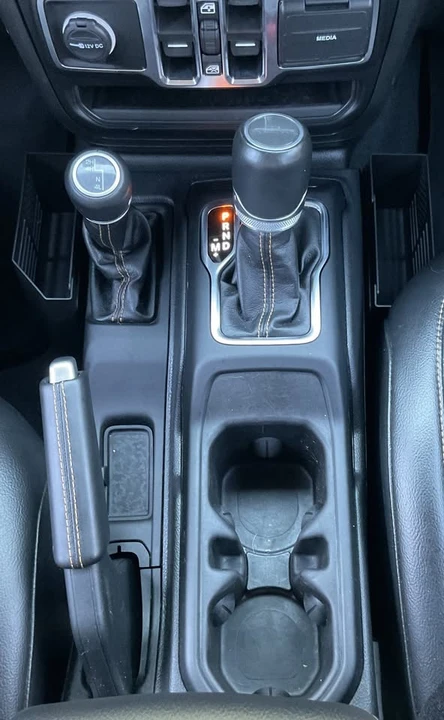 2023 Jeep JT Gladiator - Image 18 of 19