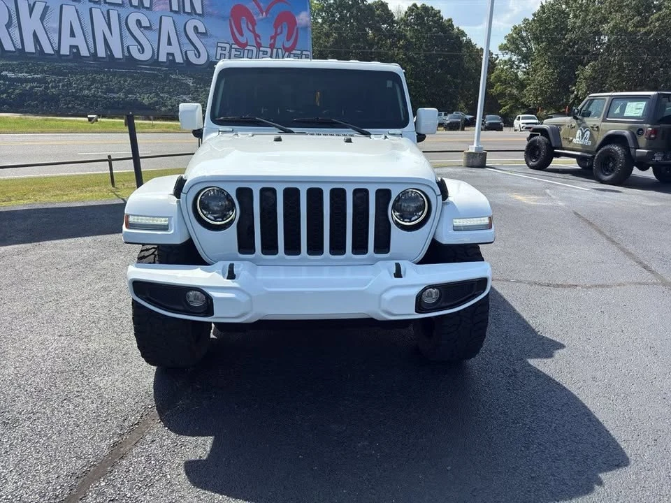 2023 Jeep JT Gladiator - Image 2 of 17