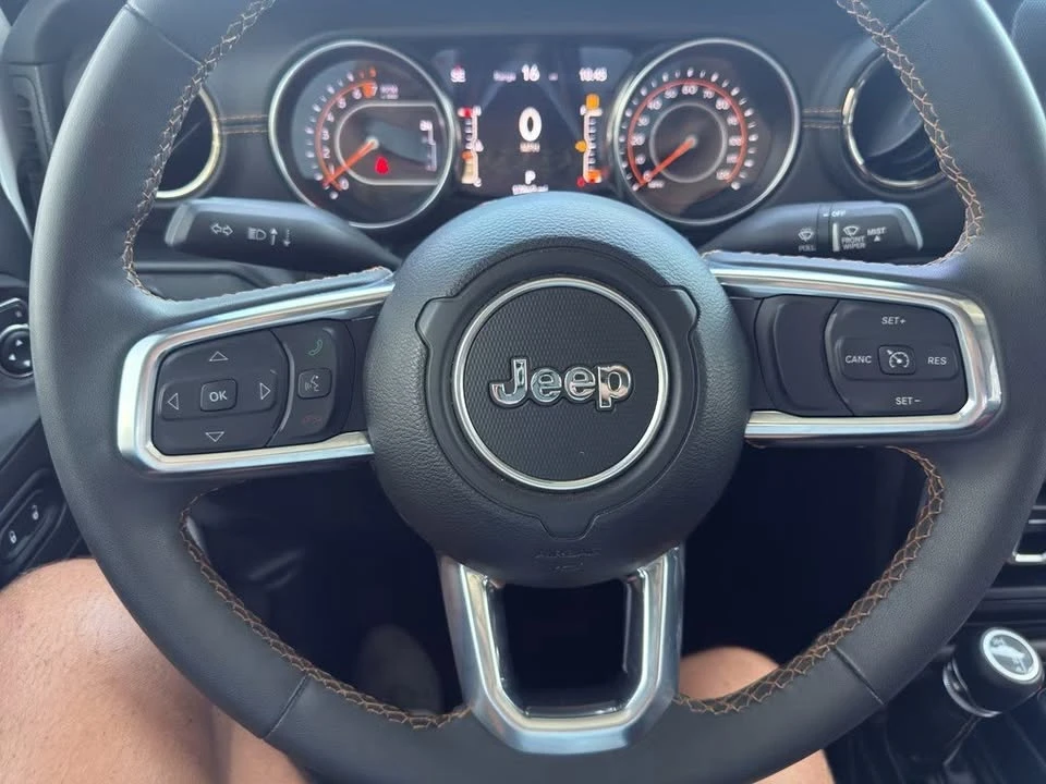 2023 Jeep JT Gladiator - Image 15 of 17