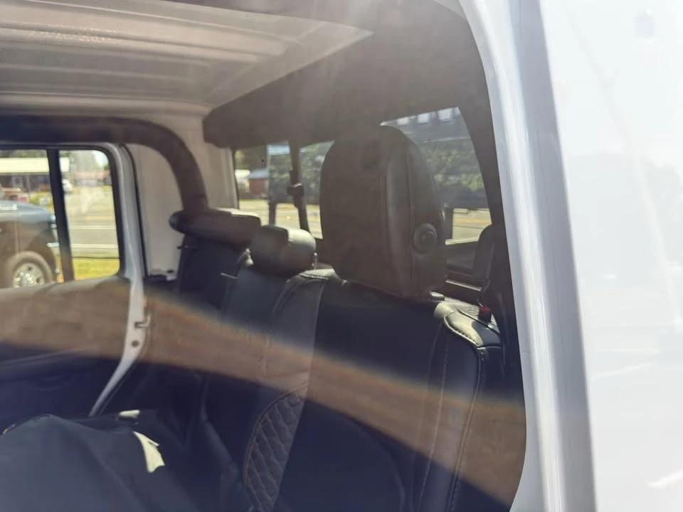 2023 Jeep JT Gladiator - Image 11 of 17