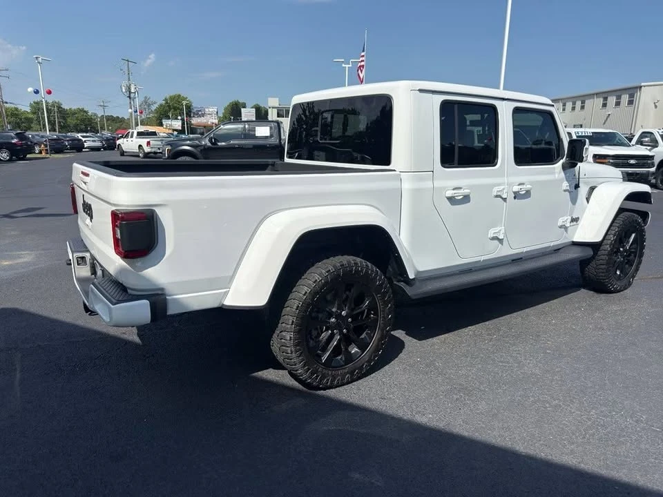 2023 Jeep JT Gladiator - Image 4 of 17