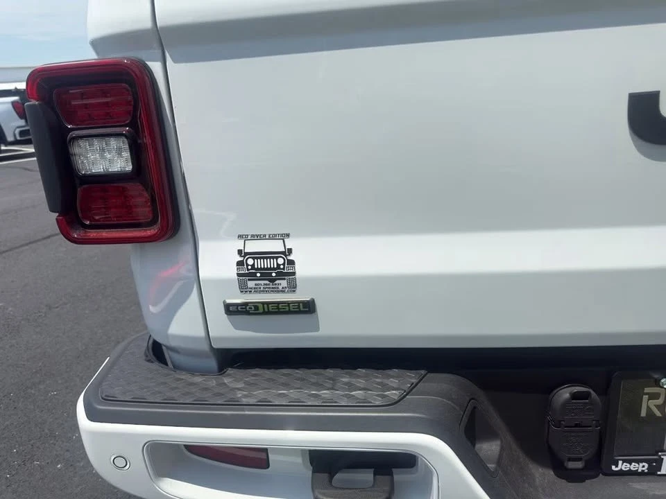 2023 Jeep JT Gladiator - Image 10 of 20