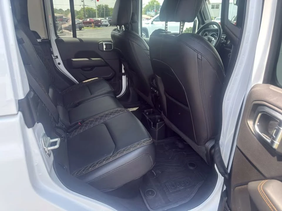 2023 Jeep JT Gladiator - Image 13 of 20