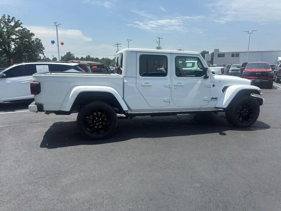 2023 Jeep JT Gladiator - Image 4 of 20