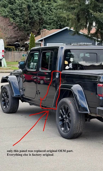 2023 Jeep JT Gladiator - Image 13 of 15
