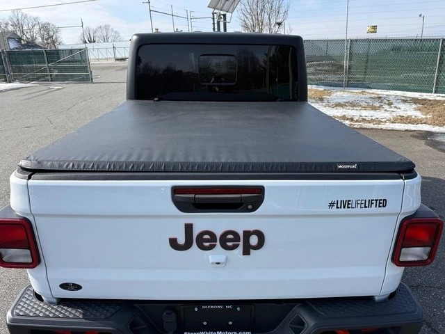 2023 Jeep JT Gladiator - Image 8 of 21