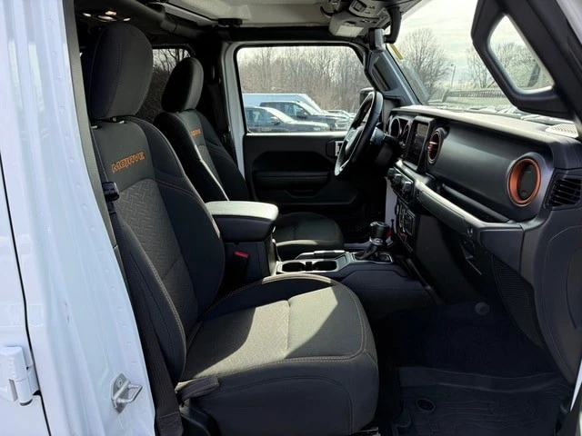 2023 Jeep JT Gladiator - Image 18 of 21
