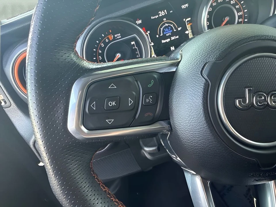2023 Jeep JT Gladiator - Image 15 of 31