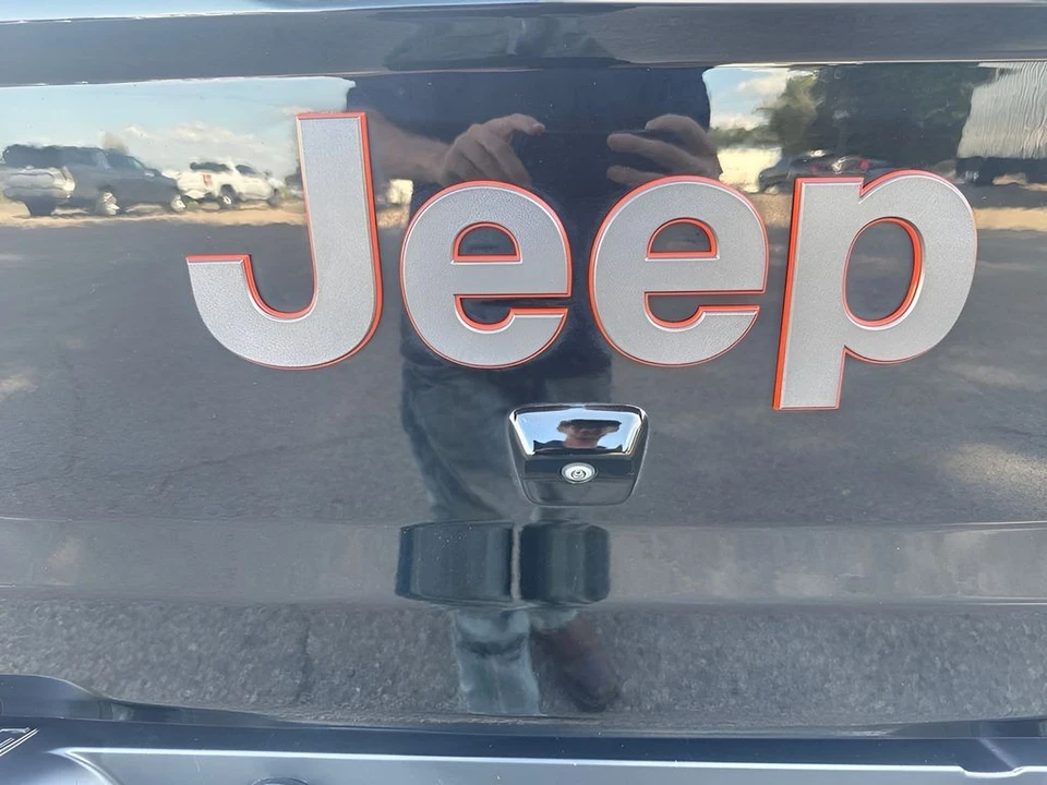 2023 Jeep JT Gladiator - Image 27 of 31