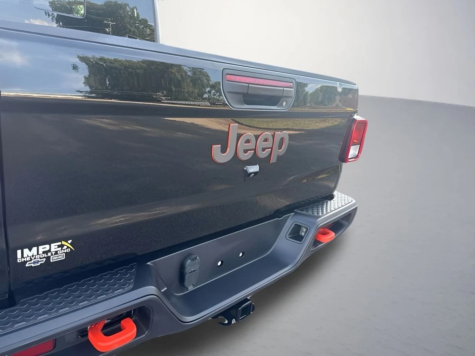 2023 Jeep JT Gladiator - Image 28 of 31
