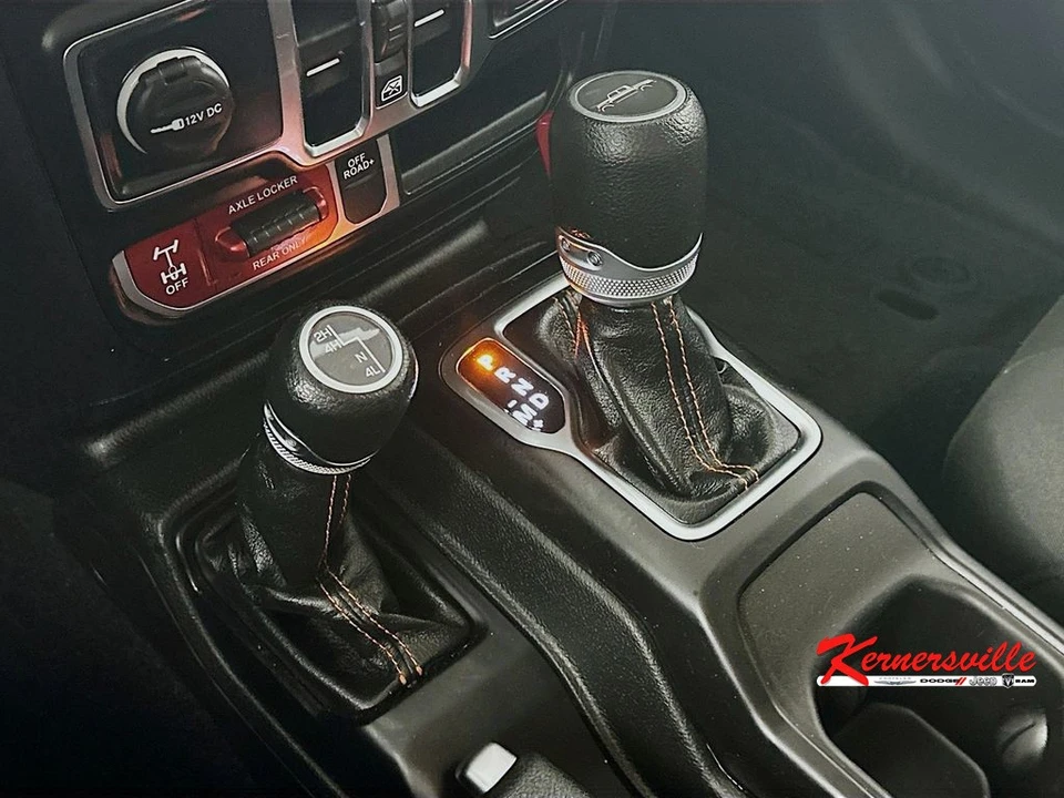 2023 Jeep JT Gladiator - Image 16 of 21