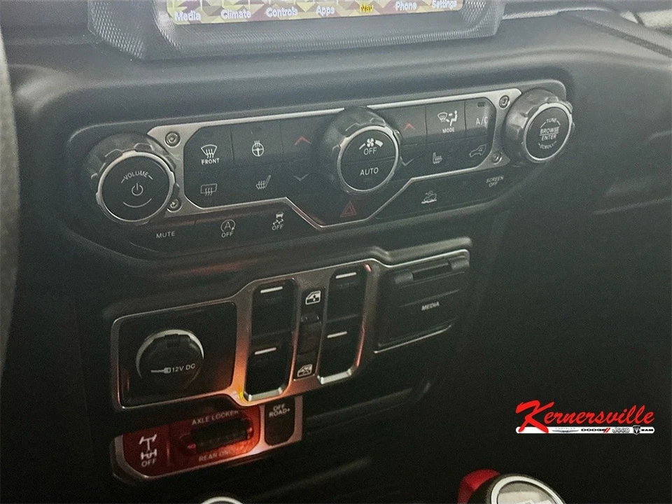 2023 Jeep JT Gladiator - Image 18 of 21