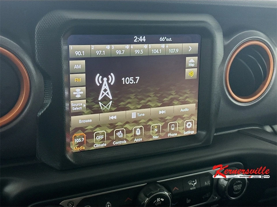 2023 Jeep JT Gladiator - Image 17 of 21