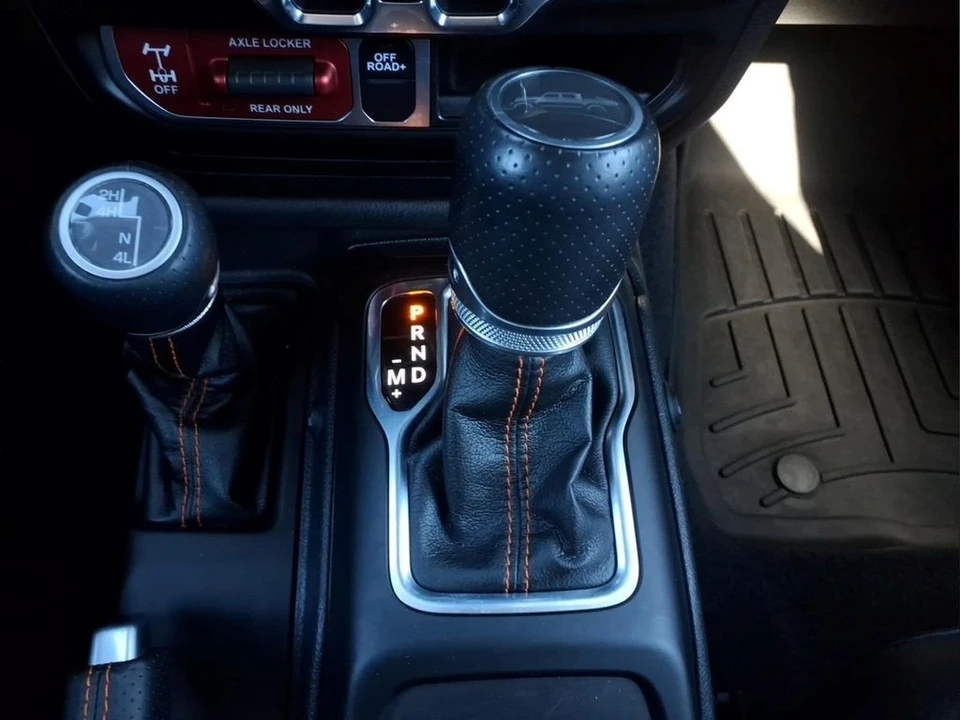 2023 Jeep JT Gladiator - Image 14 of 21