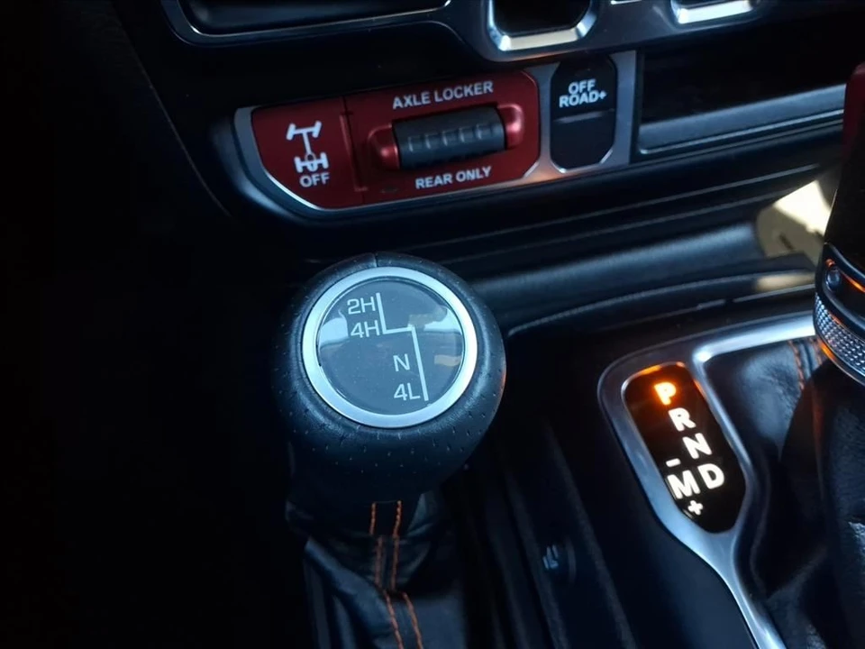 2023 Jeep JT Gladiator - Image 13 of 21