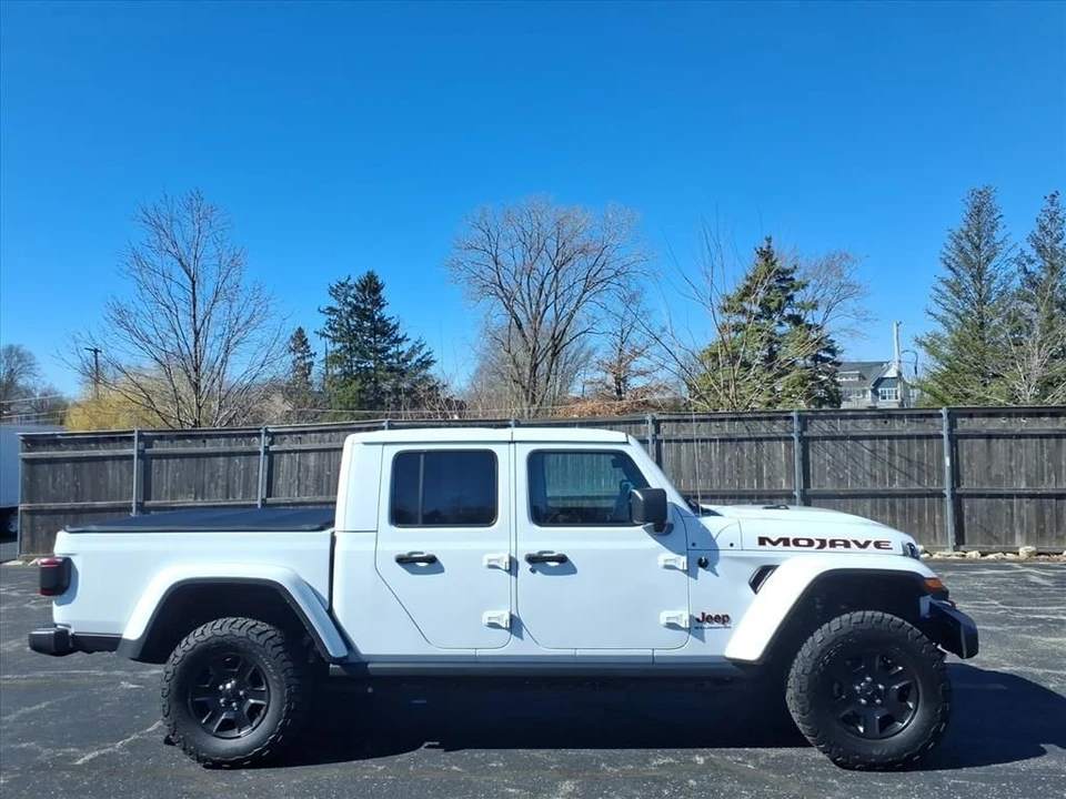 2023 Jeep JT Gladiator - Image 8 of 21