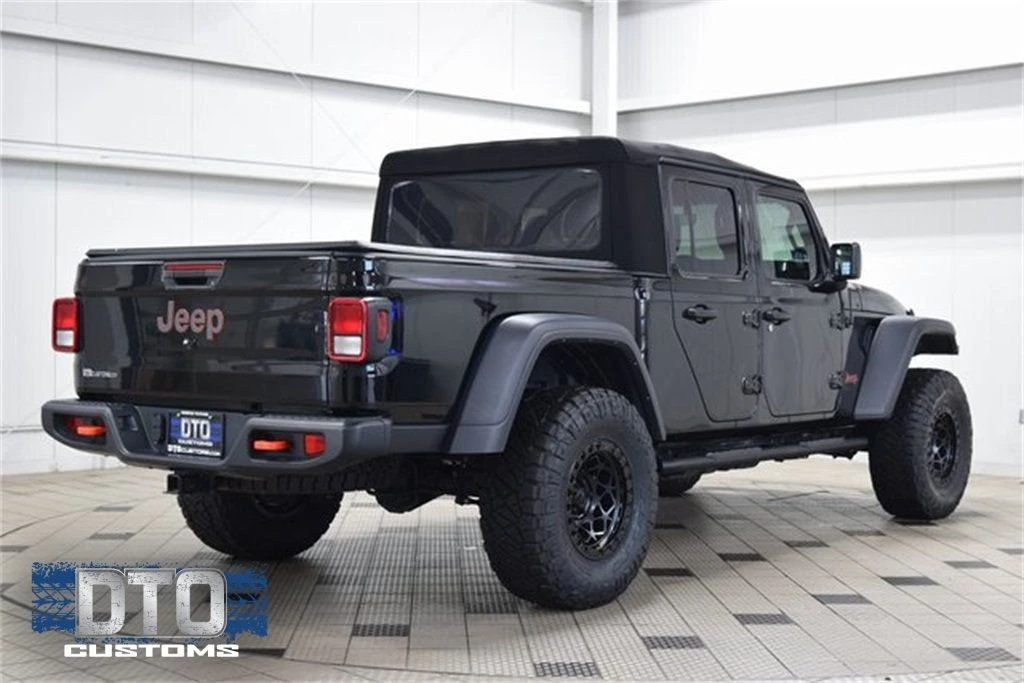 2023 Jeep JT Gladiator - Image 7 of 12