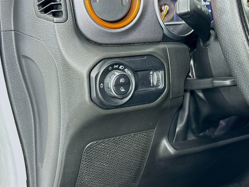 2023 Jeep JT Gladiator - Image 8 of 31