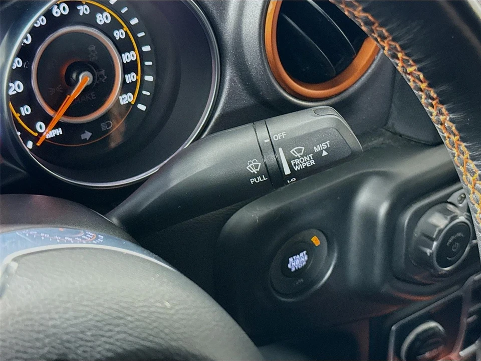 2023 Jeep JT Gladiator - Image 7 of 31