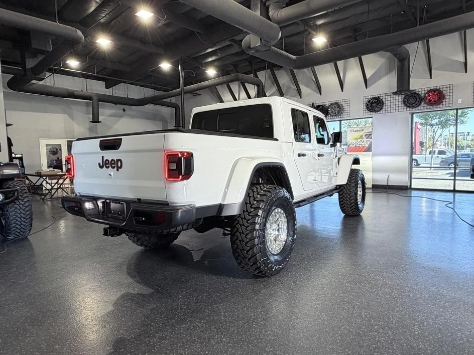 2023 Jeep JT Gladiator - Image 31 of 31