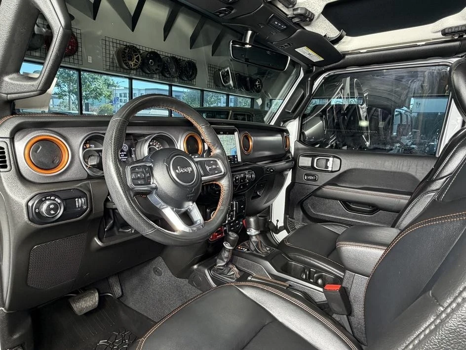2023 Jeep JT Gladiator - Image 16 of 31